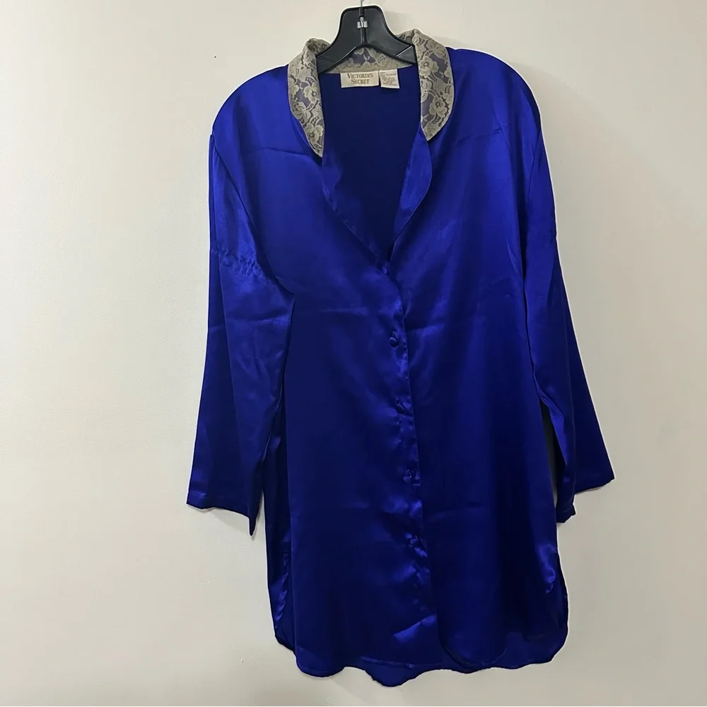Victoria's Secret vintage Gold‎ Label Gown Sleep Shirt Purple Long Sleeve Sz P/S